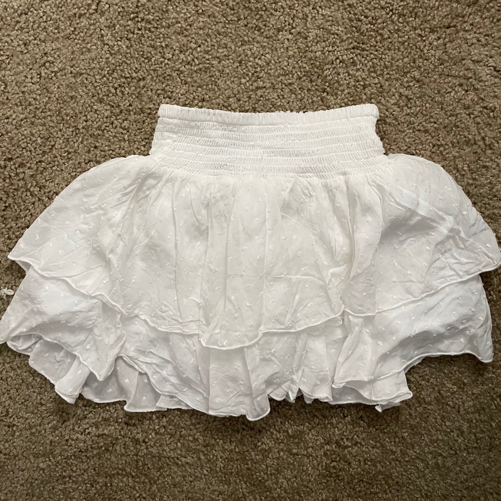 white beach skirt